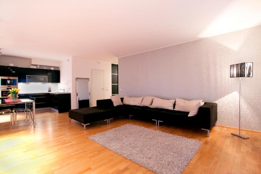 Tatari Apartment Tallinn Bilik gambar